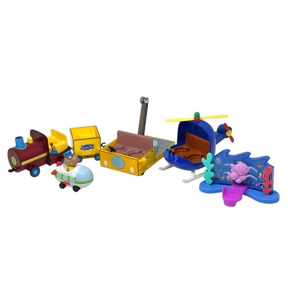 PEPPA PIG Lot Train Helicopter Tow Truck Aquarium Little Buggy Incomplete - Picture 1 of 8